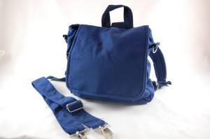 Multi-Tasche SMALL blau VORNE1