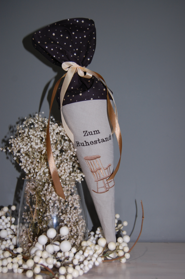 Rentnertüte mit Schaukelstuhl und Namen - Image 2