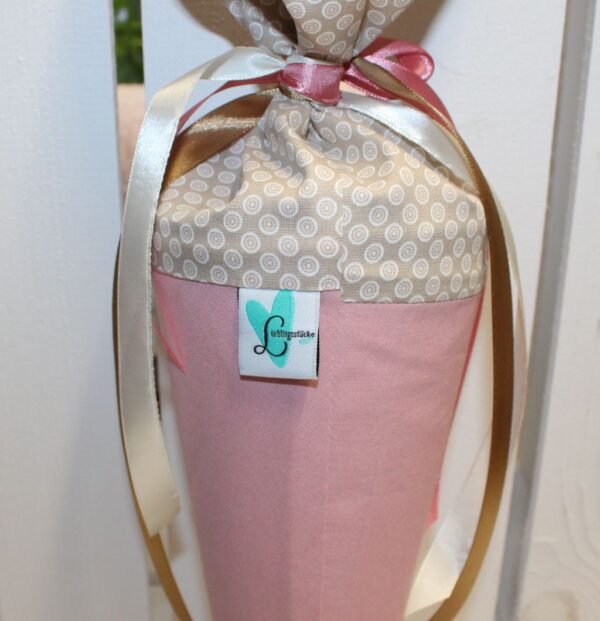 Geschenk zur Rente mit Namen in Rosa und Beige - Image 4